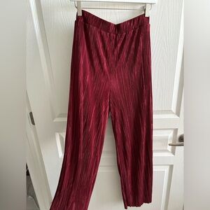 Banana Republic Wide Leg Plisse Pant